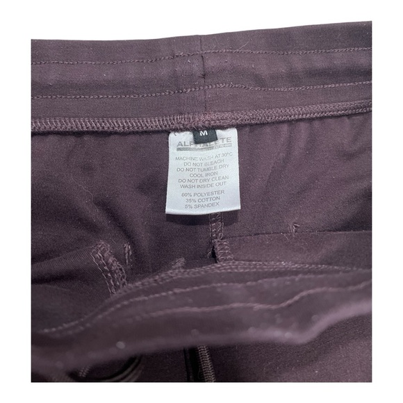 Alphalete Shorts dark plum color Stretch Waistband Drawstring waist mens size M - Picture 7 of 10